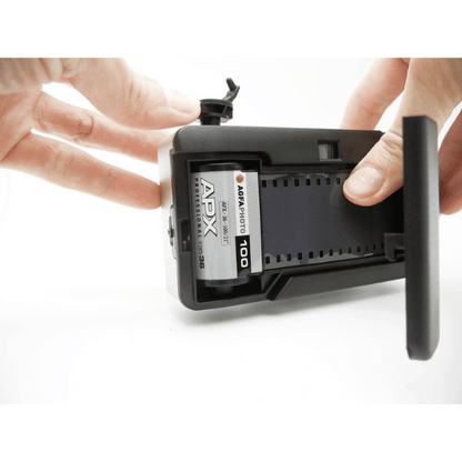 Easypix 35 Reloadable Film Camera, Retro Style, Built-in Flash