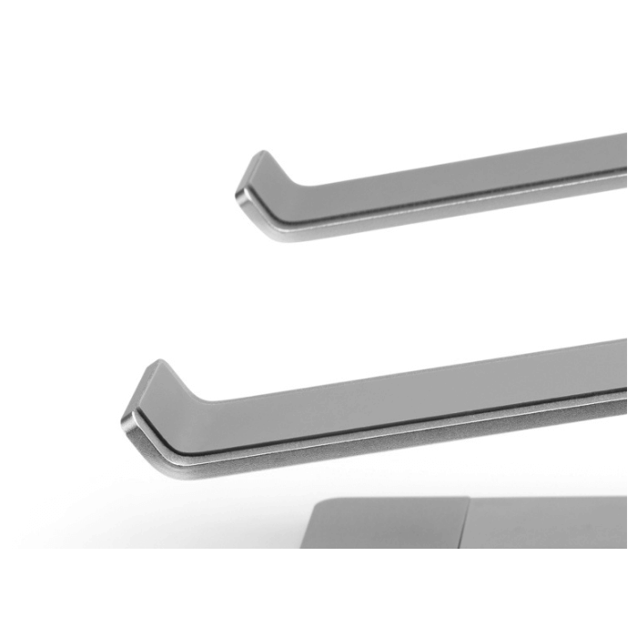 One For All Premium Laptop Riser Aluminium, 10” to 17” laptops, Anti-scratch padding, Silver - DM0060