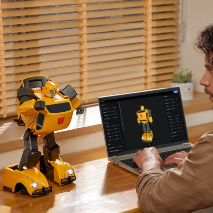 Robosen Transformers - G1 Bumblebee Flagship, Auto-Converting Robot